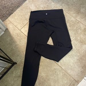 Lululemon 25” Wunder Train leggings